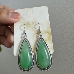 Green tear drop earring